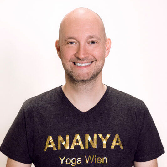 Carsten Scholian vom Ananya und Ausbilder bei der Ananya Yoga Academy in Wien